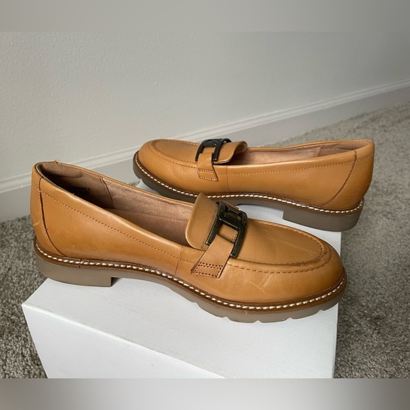 Rockport Women's Kacey Chain Loafers Elegant Tan Career Comfy Bussines Size 8.5 - Picture 6 of 10